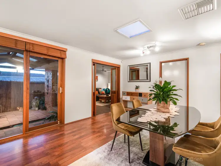 Fifth view of Homely house listing, 9 Ami Court, Berwick VIC 3806