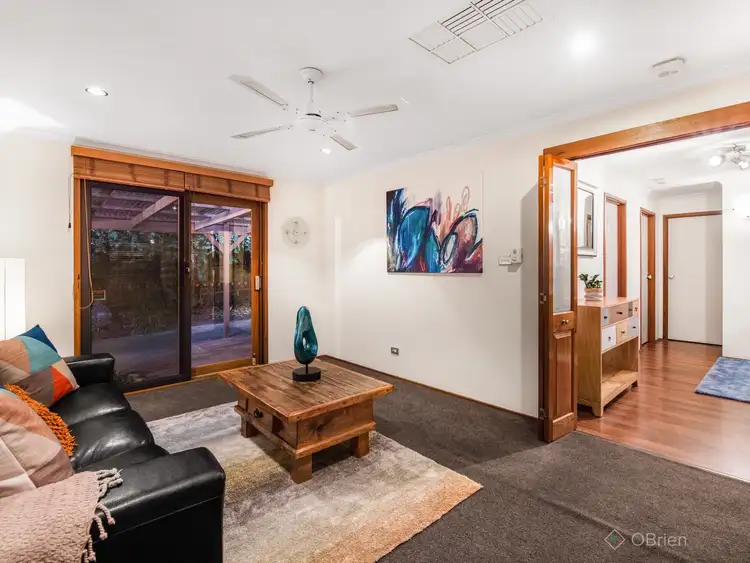 Sixth view of Homely house listing, 9 Ami Court, Berwick VIC 3806