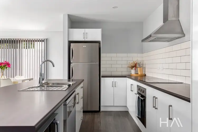 Fifth view of Homely unit listing, 2/7 Ford Court, Newnham TAS 7248