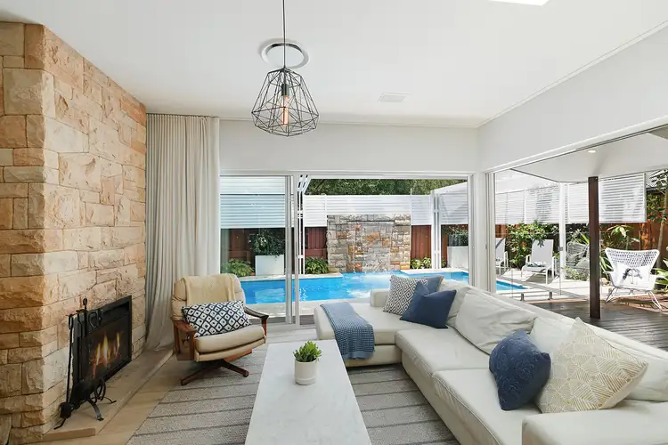 22 Boos Road, Forresters Beach NSW 2260