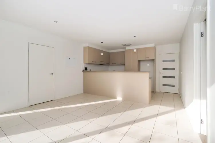 Fourth view of Homely townhouse listing, 8/7a Curtin Street, Flora Hill VIC 3550