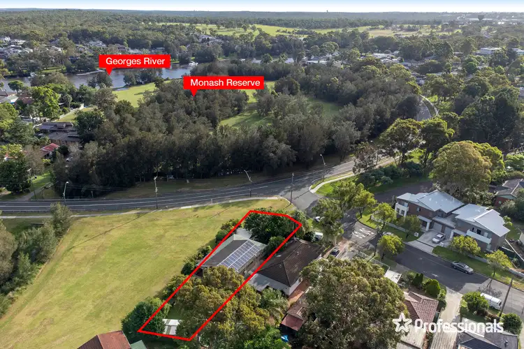 41 Harcourt Avenue, East Hills NSW 2213