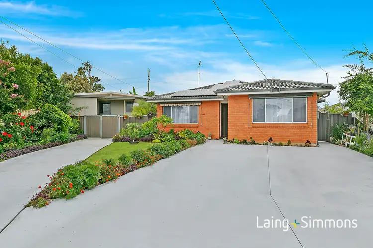 6 & 6a Gira Place, Dharruk NSW 2770