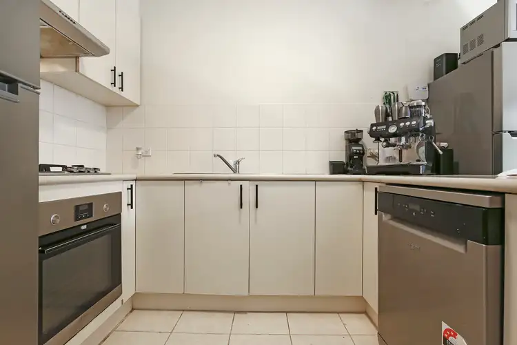 Third view of Homely townhouse listing, 5/90 Edgars Road, Thomastown VIC 3074