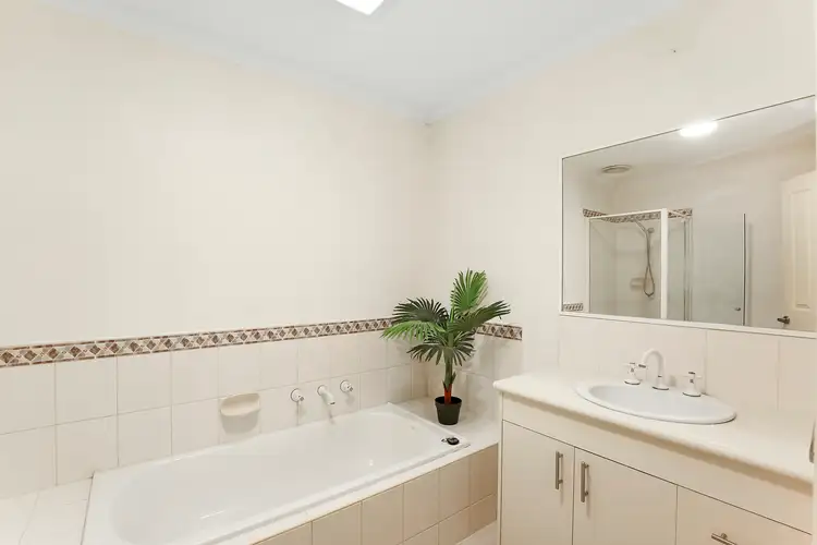 Sixth view of Homely townhouse listing, 5/90 Edgars Road, Thomastown VIC 3074