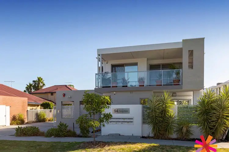 2/94 Fitzroy Road, Rivervale WA 6103