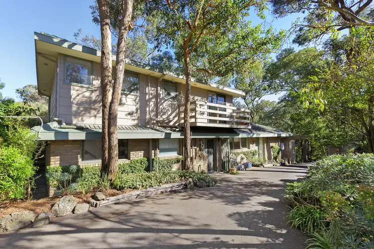 6 Pinnaroo Court, Greensborough VIC 3088