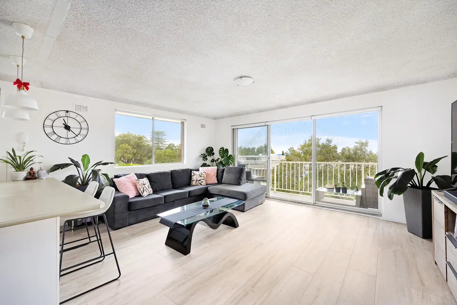 Main view of Homely unit listing, 10/12 Seaview Avenue, Newport NSW 2106