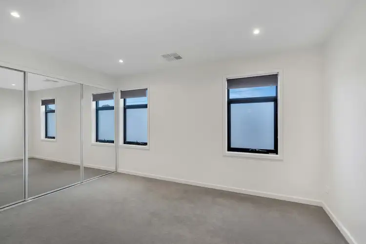 Fifth view of Homely house listing, 7 Livingstone Circuit, Mulgrave VIC 3170