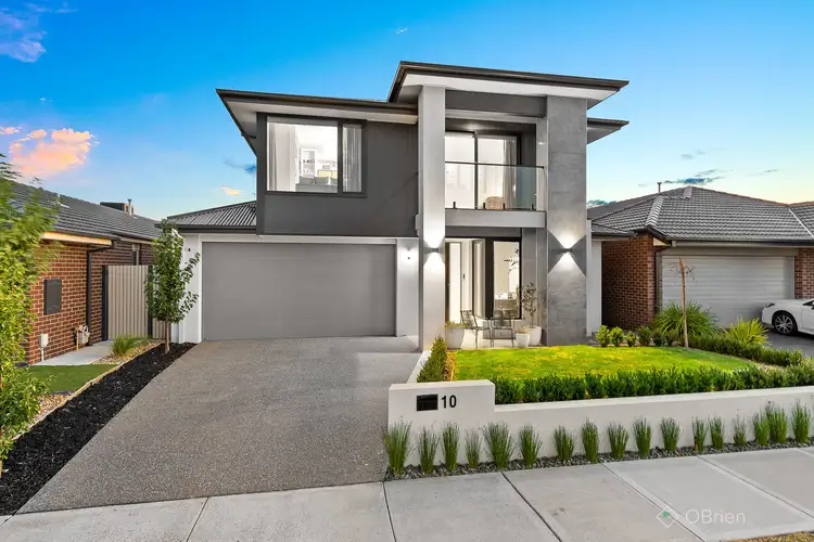 10 Pablo Drive, Clyde North VIC 3978