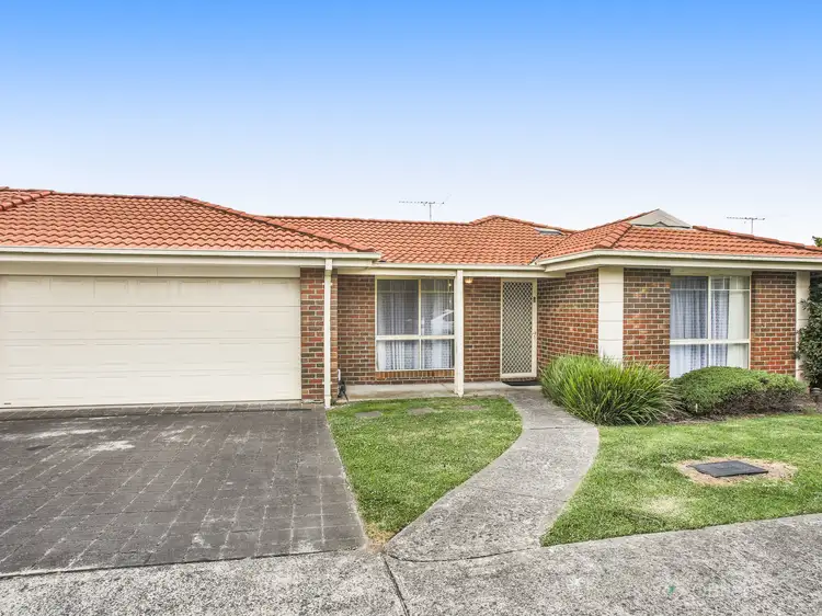 24/4 Paydon Way, Hampton Park VIC 3976