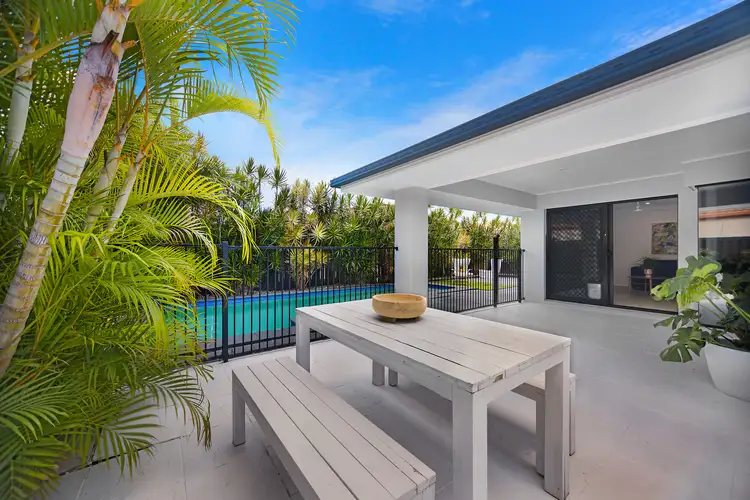 12 Tussock Crescent, Elanora QLD 4221