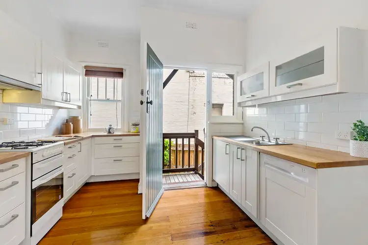 Fifth view of Homely apartment listing, 3/196 Lennox Street, Richmond VIC 3121