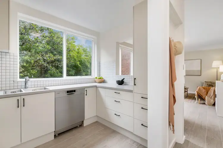 Sixth view of Homely apartment listing, 2/2 May Grove, South Yarra VIC 3141