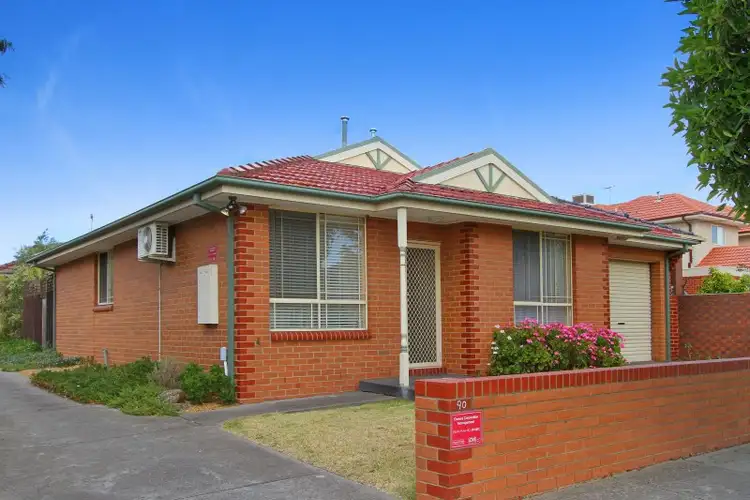1/90 Pine Street, Reservoir VIC 3073