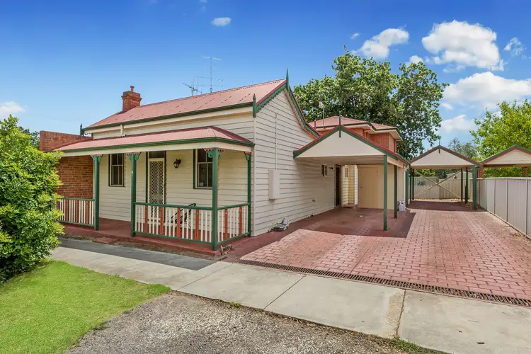 1 & 2/15 Condon Street, Kennington VIC 3550