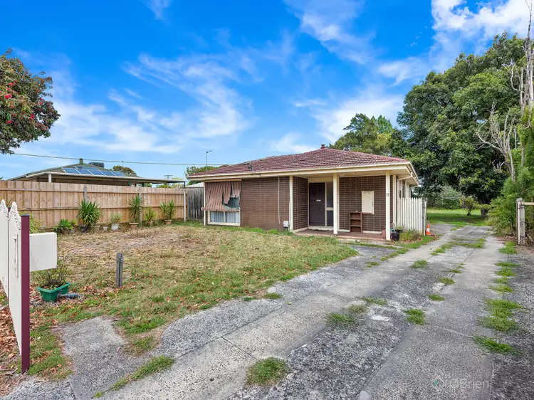 Fifth view of Homely house listing, 15 Valepark Crescent, Cranbourne VIC 3977