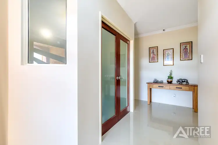 Sixth view of Homely house listing, 10 Whitehorse Drive, Harrisdale WA 6112