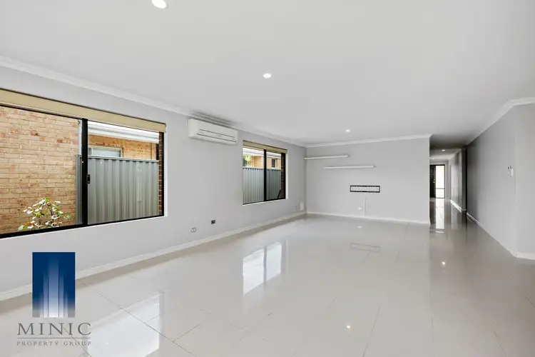 Fifth view of Homely house listing, 17 Barton Loop, Piara Waters WA 6112