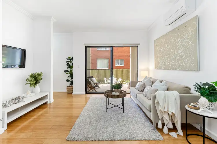 Third view of Homely apartment listing, 8/2-10 Hawkesbury Avenue, Dee Why NSW 2099