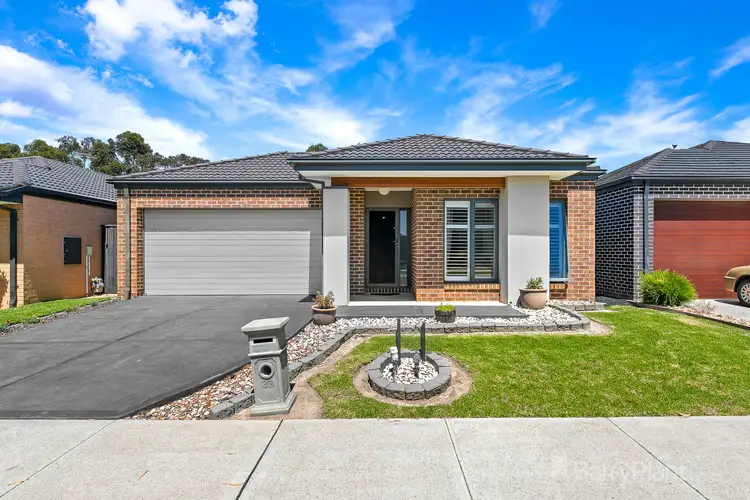 33 Jersey Crescent, Officer VIC 3809