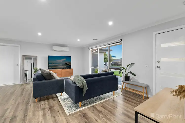 Sixth view of Homely house listing, 18 Smethurst Avenue, Pakenham VIC 3810