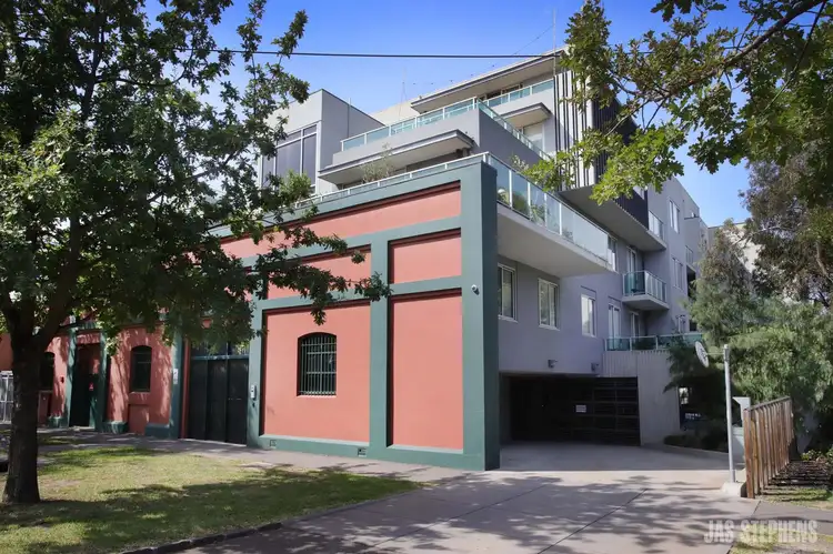 8/41 Moreland Street, Footscray VIC 3011