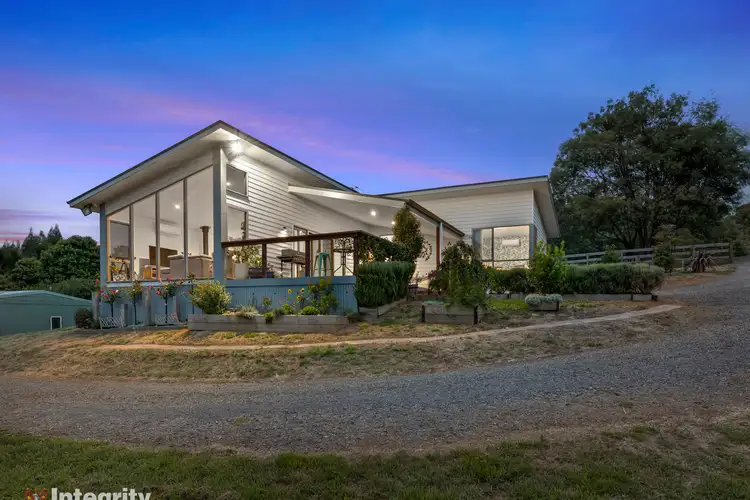 2 Ellison Street, Kinglake VIC 3763