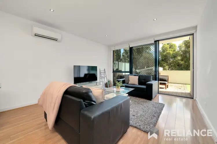 18/8 Crefden Street, Maidstone VIC 3012