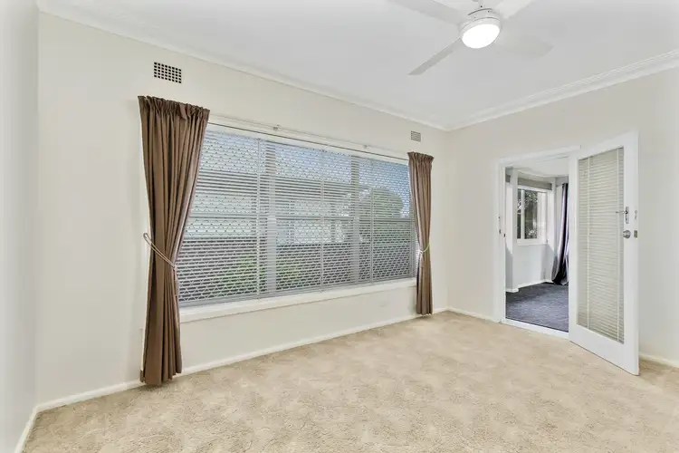 Fourth view of Homely house listing, 8 Thomas Street, Tamworth NSW 2340