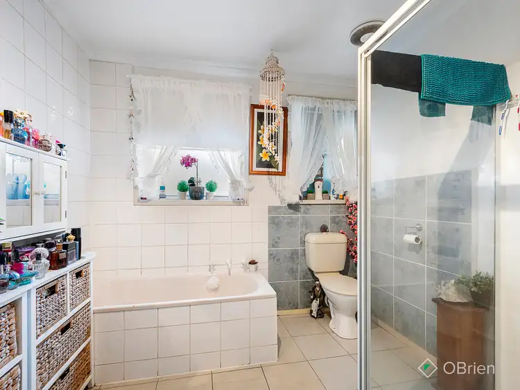 Sixth view of Homely house listing, 7 Ivy Court, Frankston North VIC 3200