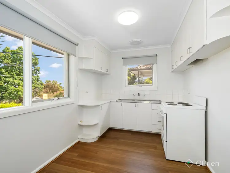 Fifth view of Homely unit listing, 1/10 Hillcrest Avenue, Frankston VIC 3199