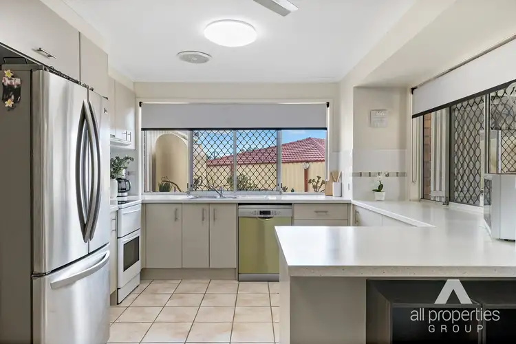 Second view of Homely house listing, 6 Kingfield Court, Regents Park QLD 4118