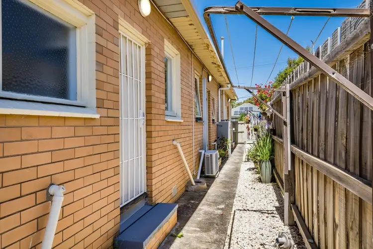 Sixth view of Homely unit listing, 3/6 Itkeston Street, Herne Hill VIC 3218