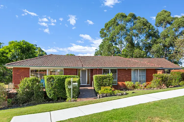 15 Hood Street, Northmead NSW 2152