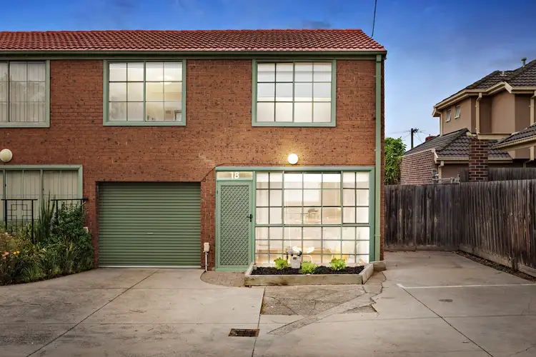 18/85 Ballarat Road, Maidstone VIC 3012