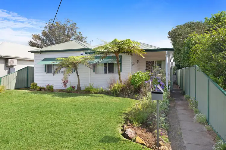 11 Alexandra Street, Umina Beach NSW 2257