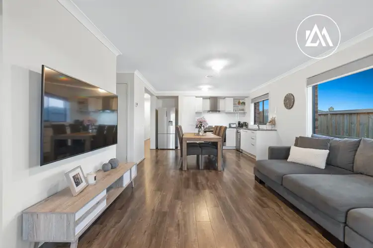 Fifth view of Homely house listing, 38 Garrard Crescent, Clyde VIC 3978