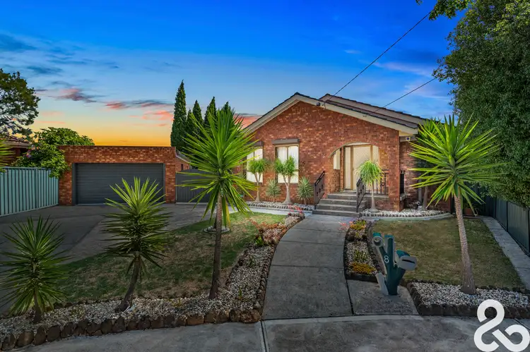 8 Harley Court, Thomastown VIC 3074