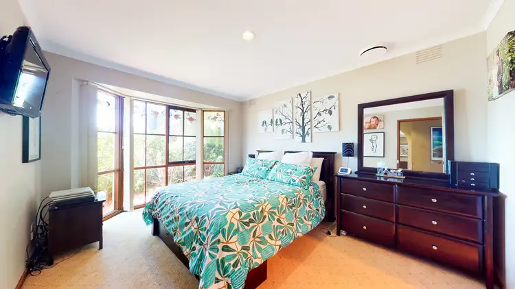 Fifth view of Homely house listing, 2 Skipton Court, Traralgon VIC 3844