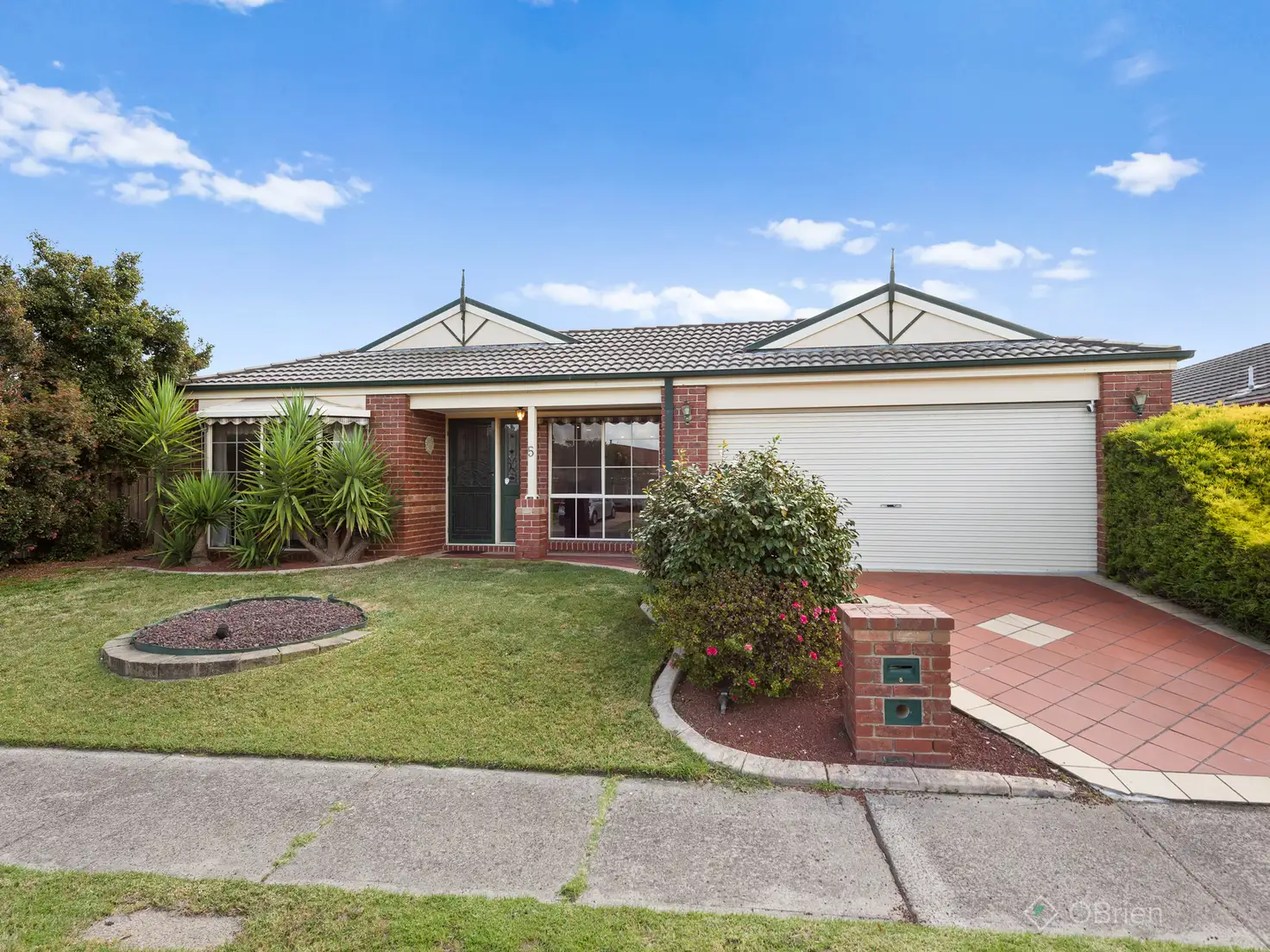 Main view of Homely house listing, 5 Abercairn Drive, Narre Warren South VIC 3805