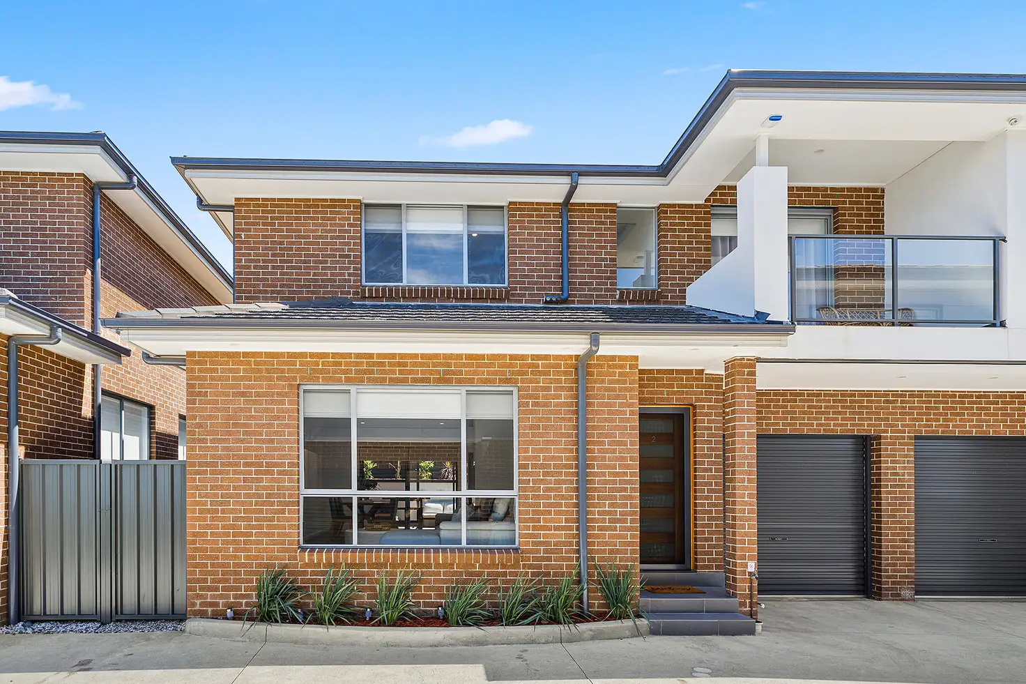 Main view of Homely townhouse listing, 2/6 Boronga Crescent, Berkeley NSW 2506