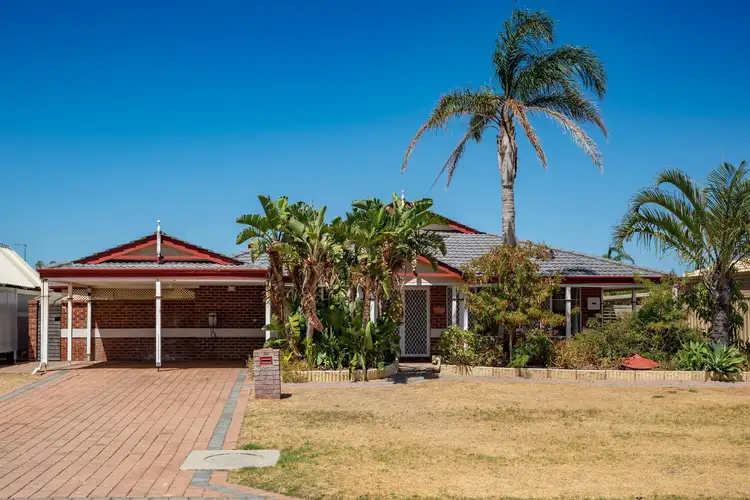 35 Rochester Way, Meadow Springs WA 6210