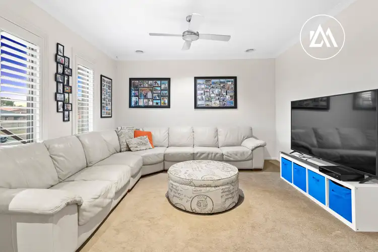 Third view of Homely house listing, 5 Isa Court, Langwarrin VIC 3910