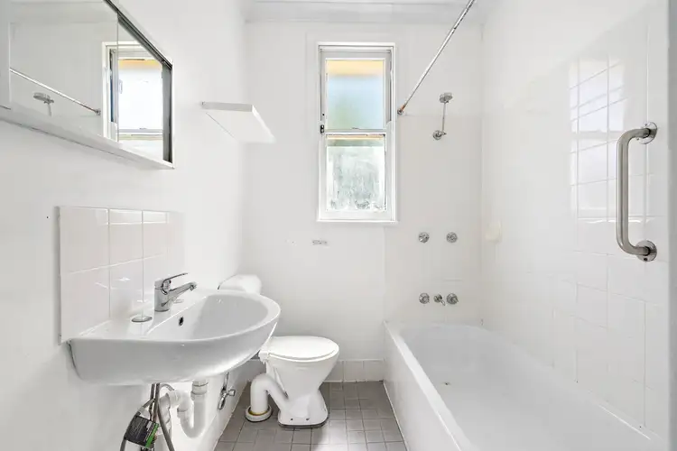 Fourth view of Homely house listing, 10 Ennis Place, Lalor Park NSW 2147