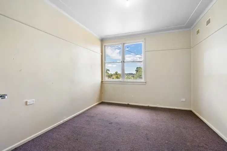Fifth view of Homely house listing, 10 Ennis Place, Lalor Park NSW 2147