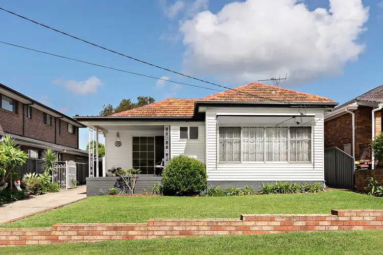 16 Banksia Avenue, Engadine NSW 2233