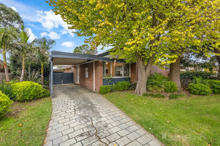 18 Arnold Street, Cranbourne VIC 3977
