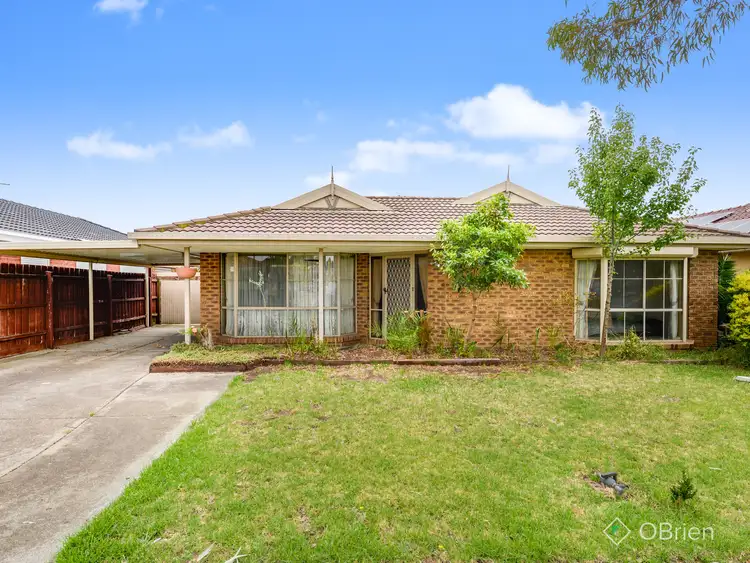 18 Chatterton Drive, Delahey VIC 3037
