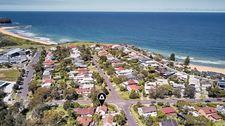 Second view of Homely house listing, 10 Cook Terrace, Mona Vale NSW 2103